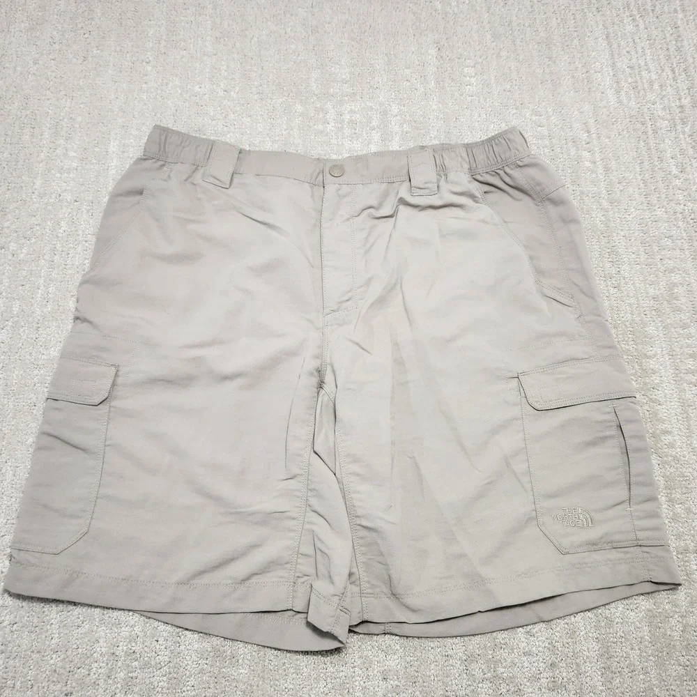 North Face Cargo Shorts Men XL‎ Elastic Waist Performance Nylon Hiking Beige